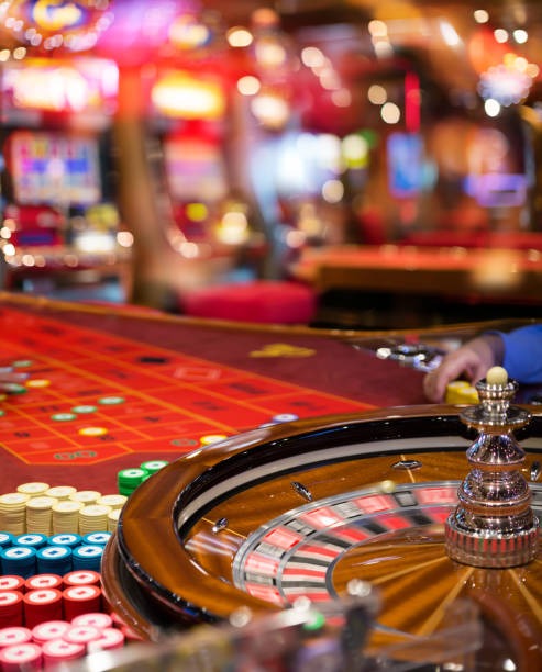 for4d slot mobile app interface showing slot tournaments and live-dealer tables